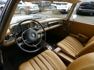 Imagen 9/30 de Mercedes-Benz 280 SL (1968)
