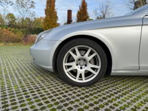 Bild 7/51 von Mercedes-Benz CLS 350 (2005)