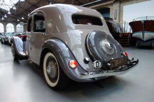 Image 9/43 of Citroën Traction Avant 7 C (1935)