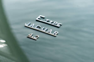 Bild 13/33 von Jaguar E-Type 4.2 (1967)