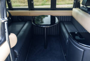 Image 24/29 of Volkswagen T1 Samba (1965)