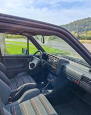 Bild 25/42 von Volkswagen Golf II GTi 16V 1.8 (1986)