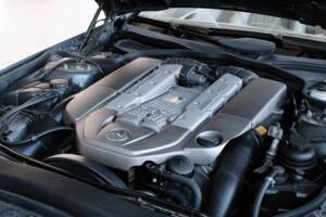 Bild 26/38 von Mercedes-Benz SL 55 AMG (2002)