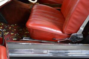 Image 35/61 de Mercedes-Benz 250 SE (1966)