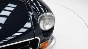 Image 11/15 of MG MGB (1972)