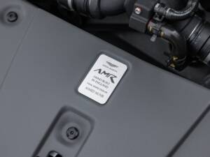 Bild 68/84 von Aston Martin V12 Vantage AMR Roadster (2018)