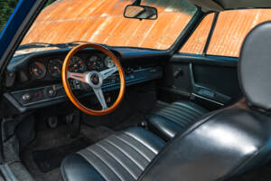 Image 18/27 de Porsche 911 2.2 T (1971)