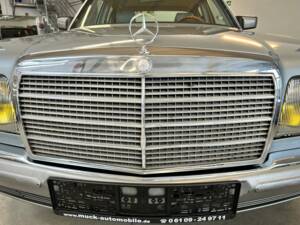 Image 31/64 of Mercedes-Benz 280 SE (1983)
