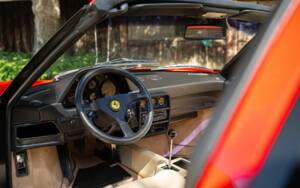 Bild 23/38 von Ferrari 328 GTS (1986)