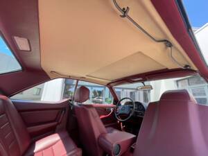Bild 24/48 von Mercedes-Benz 500 SEC (1985)