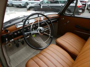 Image 8/25 of Mercedes-Benz 219 (1956)