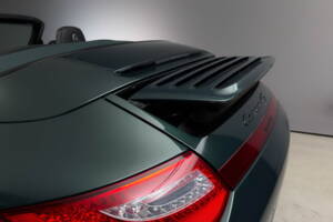 Immagine 20/41 di Porsche 911 Carrera 4S (2008)