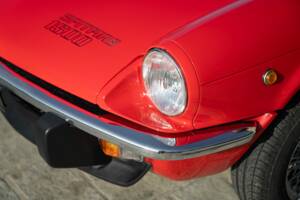 Image 12/50 of Triumph Spitfire 1500 (1976)