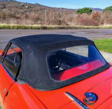 Image 23/39 of FIAT 850 Sport Spider (1969)