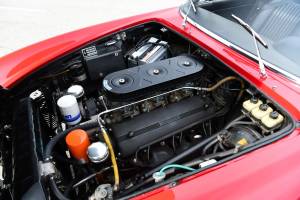 Image 31/50 of Ferrari 275 GTS (1965)