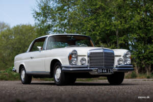 Image 7/38 of Mercedes-Benz 280 SE 3,5 (1970)