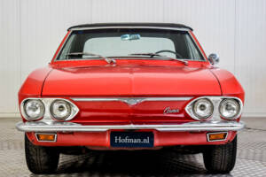 Image 14/50 of Chevrolet Corvair Monza Convertible (1966)