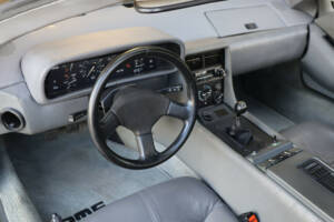 Immagine 25/32 di DeLorean DMC-12 (1981)