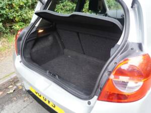 Bild 18/18 von Renault Clio Gordini R.S. (2010)