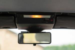 Image 46/50 of Lancia Delta HF Integrale 16V (1989)