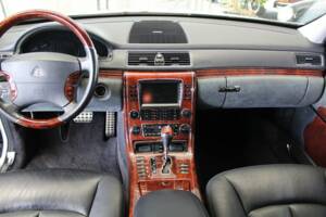 Bild 13/20 von Maybach 57 (2004)
