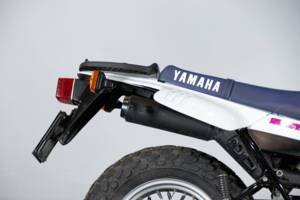 Bild 43/50 von Yamaha DUMMY (1995)