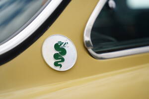 Bild 32/50 von Alfa Romeo 2000 GT Veloce (1975)