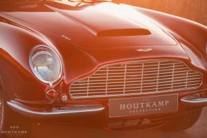 Bild 35/48 von Aston Martin DB 6 (1967)