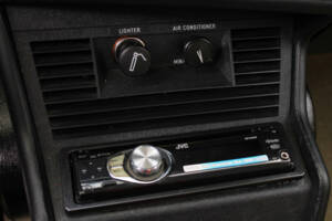 Image 14/30 of BMW 320i (1982)