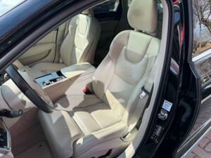 Bild 11/27 von Volvo S90 T8 (2018)