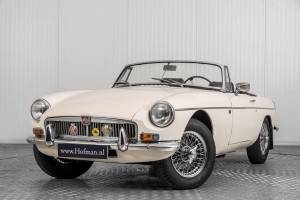 Image 3/50 de MG MGB (1969)