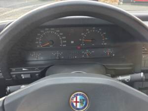 Bild 38/55 von Alfa Romeo 164 2.0 (1989)