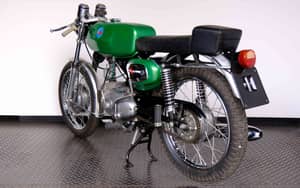 Image 38/57 of Benelli 125 Sport Special (1971)