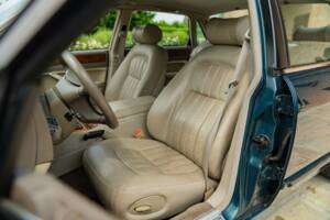 Bild 26/50 von Jaguar XJ6 3.2 (1995)