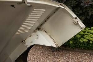 Immagine 37/49 di Jaguar E-Type V12 (1973)