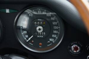 Bild 26/30 von Jaguar E-Type 4.2 (1965)