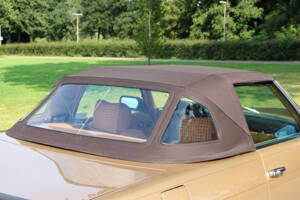 Image 14/26 of Mercedes-Benz 280 SL (1980)
