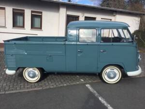 Bild 2/34 von Volkswagen T1 Pritsche Doppelkabine (1959)