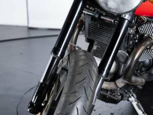 Image 38/50 of Moto Guzzi DUMMY (2005)