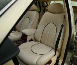 Bild 21/50 von Rolls-Royce Silver Seraph (1998)