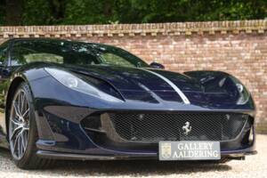 Image 34/50 of Ferrari 812 Superfast (2020)