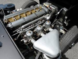 Bild 18/26 von Jaguar E-Type 3.8 Flat Floor (1962)