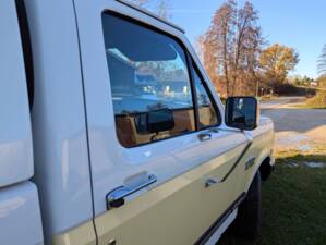 Image 44/65 of Ford F-150 (1991)