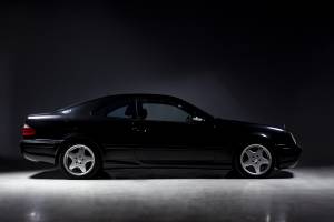 Immagine 1/38 di Mercedes-Benz CLK 55 AMG (2000)