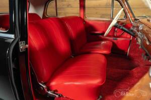 Image 8/19 de Mercedes-Benz 220 a (1955)