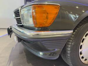 Bild 2/8 von Mercedes-Benz 300 SL (1986)