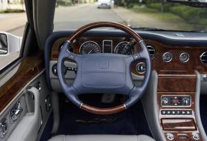 Bild 25/39 von Rolls-Royce Corniche V (2000)
