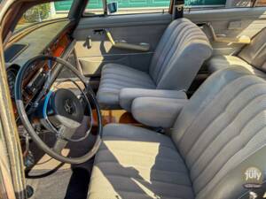Bild 11/13 von Mercedes-Benz 280 SE (1970)