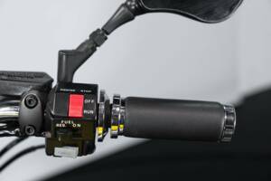 Bild 22/27 von Yamaha DUMMY (1999)