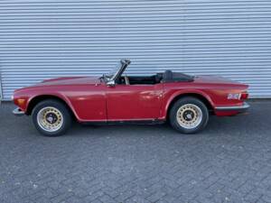 Bild 3/8 von Triumph TR 6 (1974)